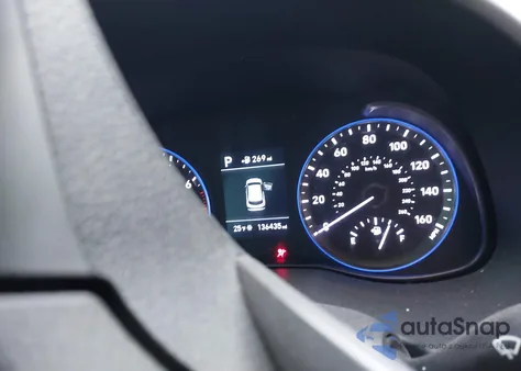 2018 Hyundai Kona Se из США, поврежденный, VIN KM8K1CAA6JU108563